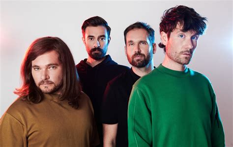 Bastille (band) .